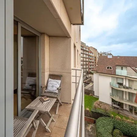 In With Sea Views Apartamento Knokke-Heist